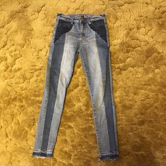 American Eagle Hi-Rise Jegging Crop Jeans - Picture 5 of 10